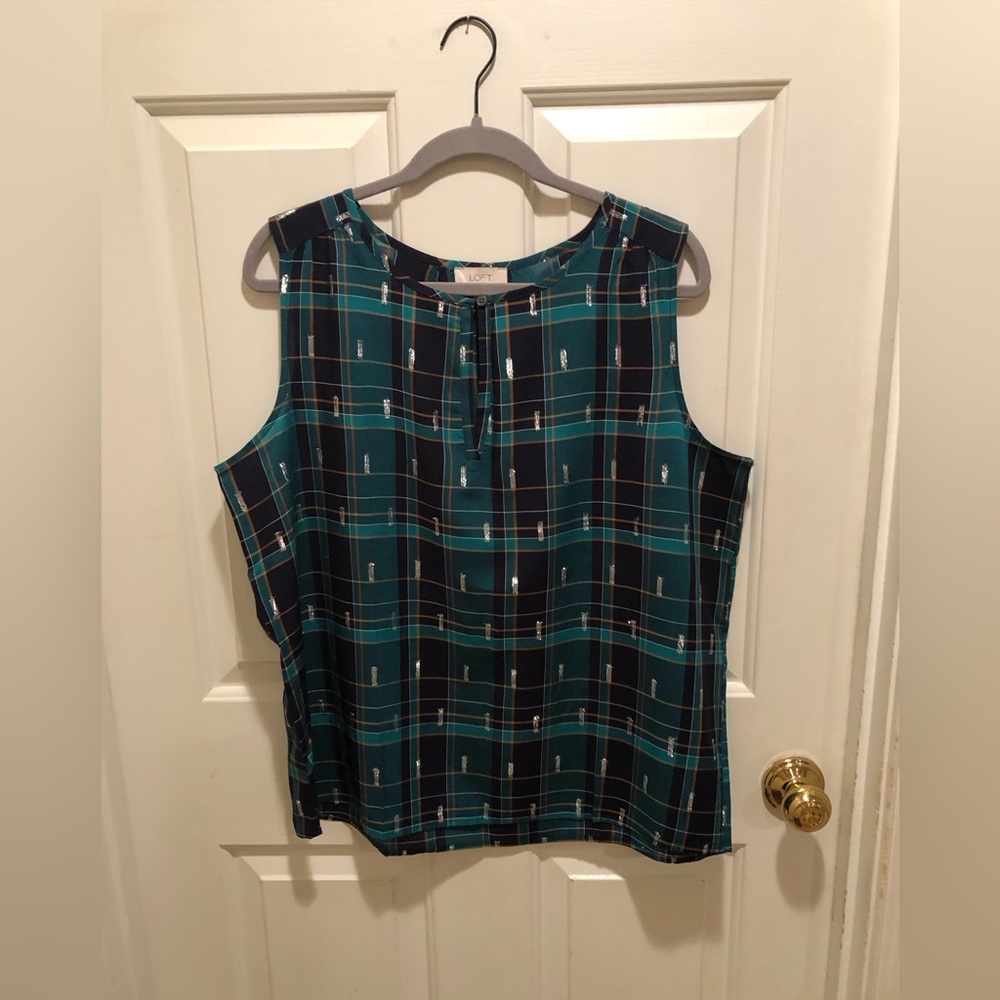 LOFT outlet Size L sleeveless plaid blouse